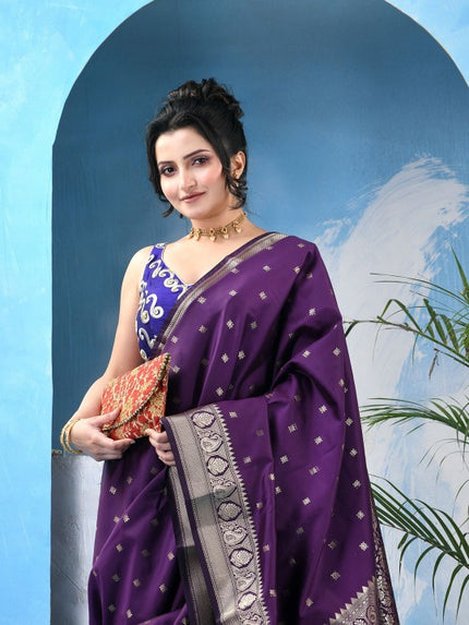 DESH BIDESH Woven Design Zari Kanjeevaram Saree