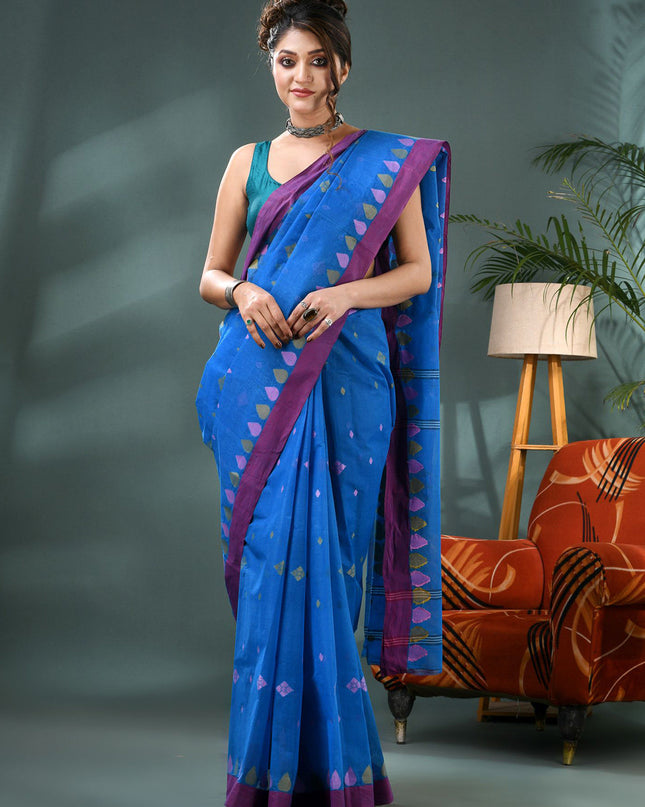 DESH BIDESH Woven Design Pure Cotton Taant Saree