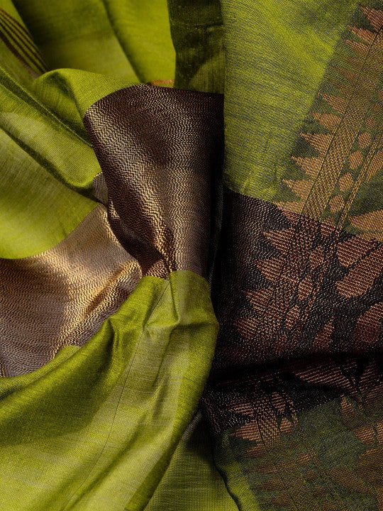 DESH BIDESH Woven Design Border Zari Chanderi Saree