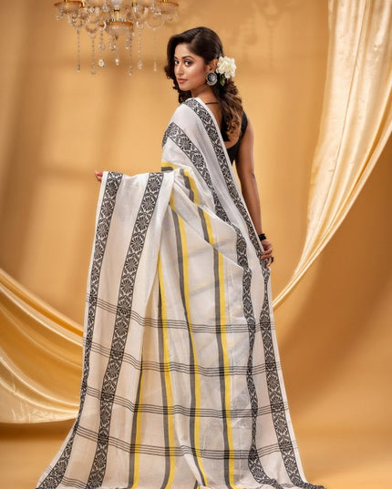 DESH BIDESH Woven Design Pure Cotton Taant Saree