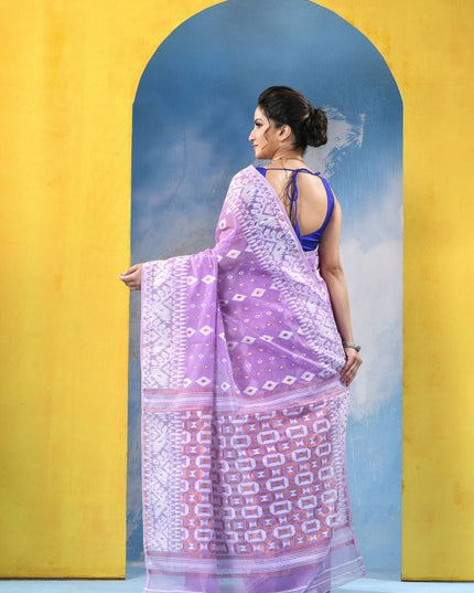 Exquisite Lavender Cotton Silk Blend Handloom Soft Golden Zari Jamdani Saree with Woven Design