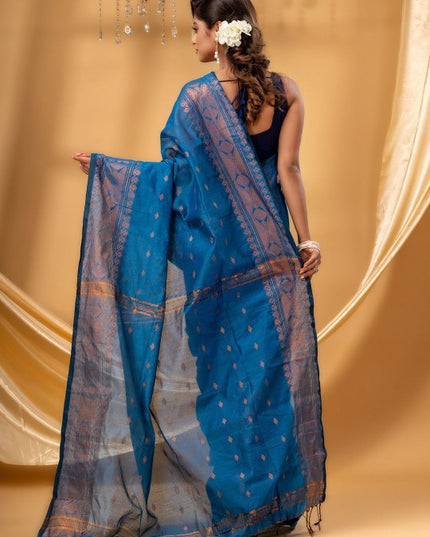 DESH BIDESH Woven Design Zari Taant Saree