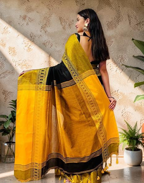Women`s pure cotton sarees handloom silk cotton linen georgette party, wear saree Diamond handloom Design pure mul bengal cotton silk wedding farewell sarees for women