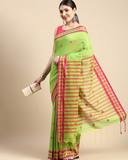 DESH BIDESH Woven Design Floral Pure Cotton Taant Saree