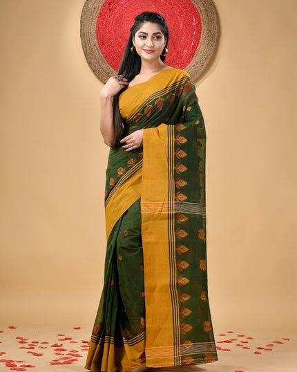 DESH BIDESH Traditional Pure Handloom Cotton Saree with Woven Design