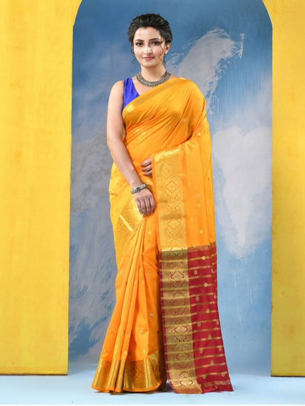 Exquisite Woven Design Zari Silk Blend Kanjeevaram Saree for Women