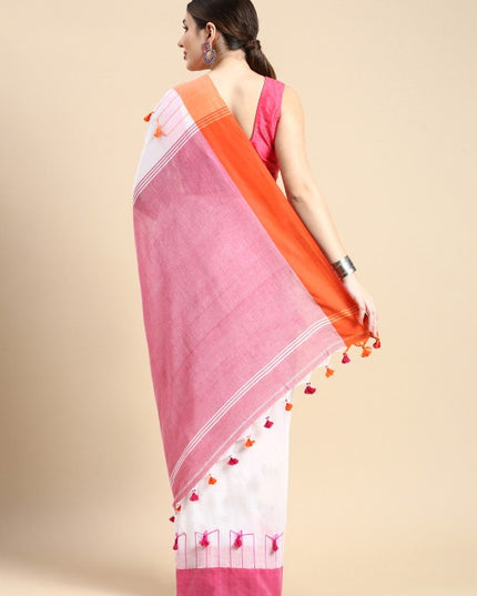 DESH BIDESH Solid Pure Cotton Tassel Design Taant Saree