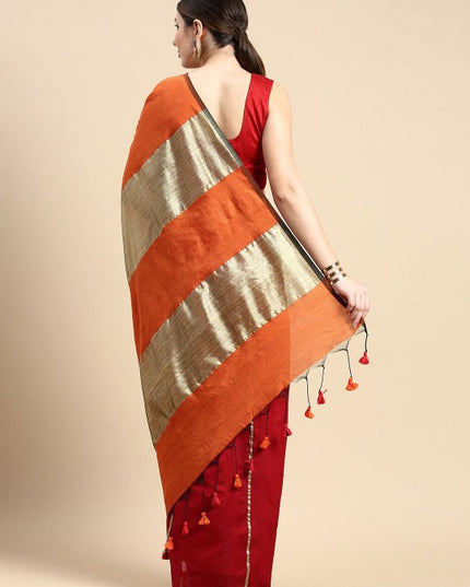 Exquisite Striped Red & Gold-Toned Silk Cotton Saree with Unstitched Blouse Piece