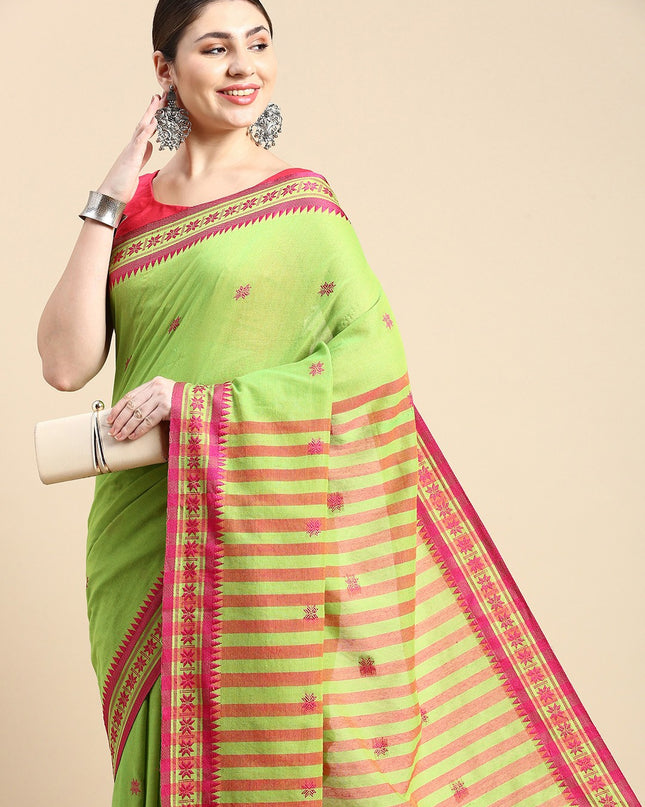 DESH BIDESH Woven Design Floral Pure Cotton Taant Saree