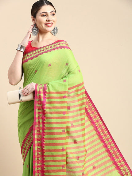 DESH BIDESH Woven Design Floral Pure Cotton Taant Saree