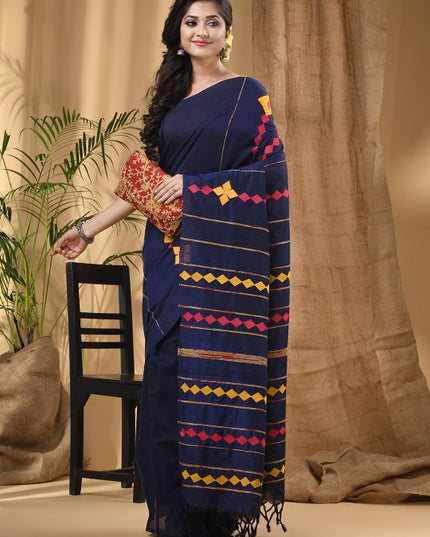 DESH BIDESH Geometric Applique Pure Cotton Taant Saree