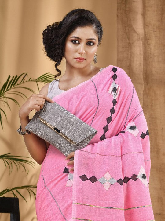 DESH BIDESH Geometric Printed Pure Cotton Taant Saree