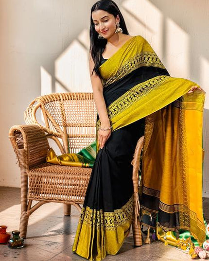 Women`s pure cotton sarees handloom silk cotton linen georgette party, wear saree Diamond handloom Design pure mul bengal cotton silk wedding farewell sarees for women