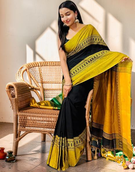 Women`s pure cotton sarees handloom silk cotton linen georgette party, wear saree Diamond handloom Design pure mul bengal cotton silk wedding farewell sarees for women