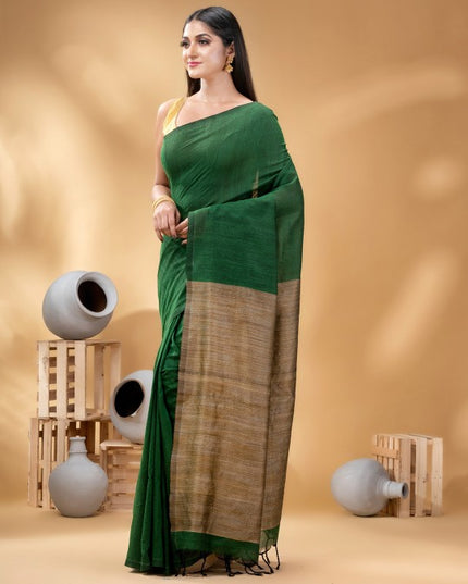 DESH BIDESH Green Gold-Toned Pure Cotton Handloom Khadi Saree with Zari Detail