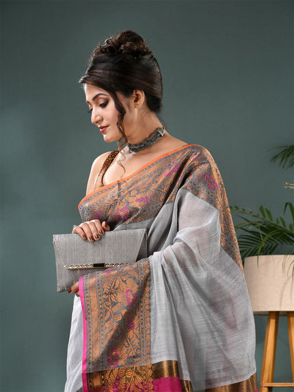 DESH BIDESH Woven Design Zari Kanjeevaram Saree