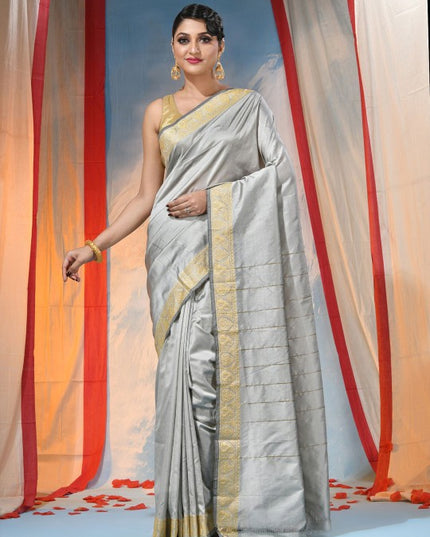 Exquisite Silk Blend Saree with Ethnic Motifs - Perfect Traditional Indian Wear