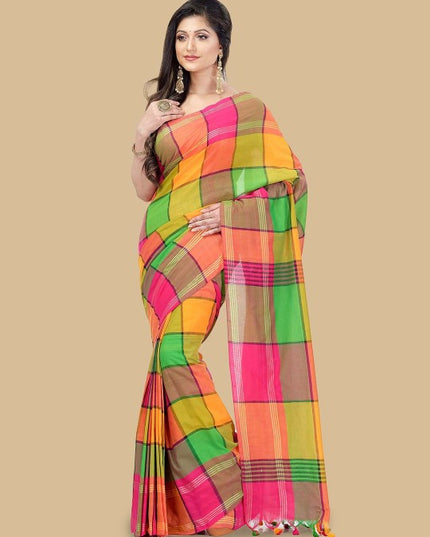 DESH BIDESH Checked Pure Cotton Taant Saree