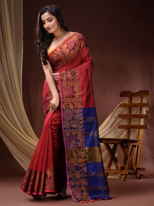 DESH BIDESH Floral Woven Design Zari Maheshwari Saree