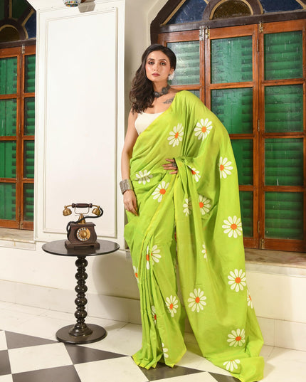 dB DESH BIDESH Women`s Mul Cotton Sarees Soft Fancy Phoolpari Latest, Design Party, Wear Cotton New Linen Saree For Woman With Blouse Piece (Green)