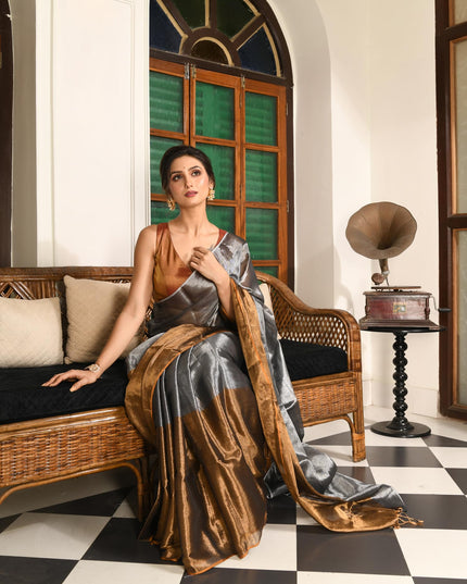 dB DESH BIDESH Women`s Silk Party, Wear Saree for woman latest, design Zarina Fancy Style Cotton linen sarees Copper Zari With Blouse Piece | Women Saree (Gold Saree)