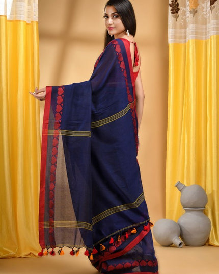 Desh Bidesh Pure Cotton Woven Design Handloom Taant Saree