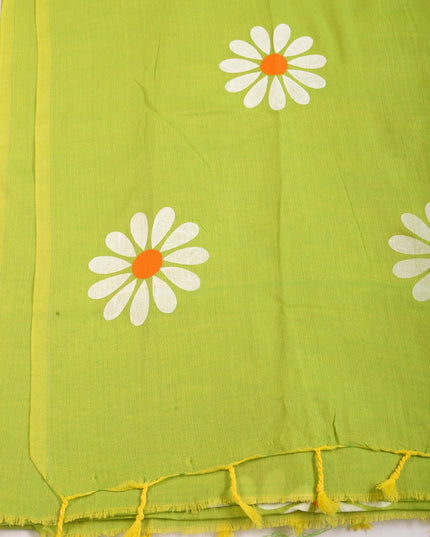 dB DESH BIDESH Women`s Mul Cotton Sarees Soft Fancy Phoolpari Latest, Design Party, Wear Cotton New Linen Saree For Woman With Blouse Piece (Green)