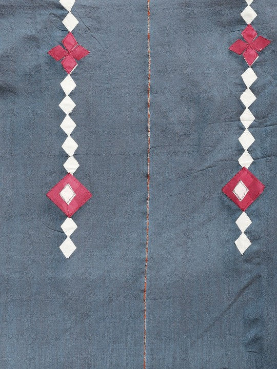 DESH BIDESH Navy Blue & White Pure Cotton Taant Saree