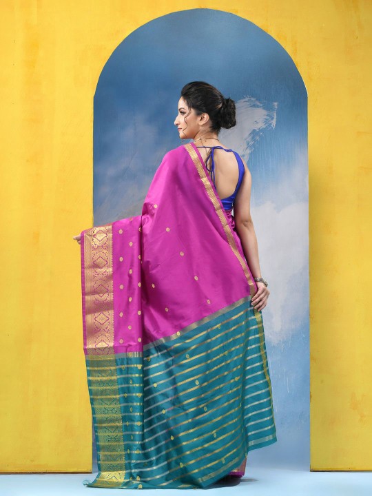 Exquisite Magenta Green Kanjeevaram Silk Blend Zari Woven Saree with Unstitched Blouse Piece