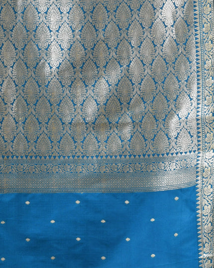 Stunning blue Indian wedding saree in Kanjivaram style.
