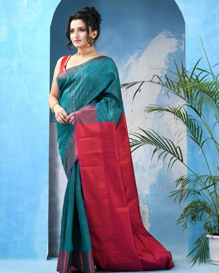 DESH BIDESH Woven Design Zari Kanjeevaram Saree