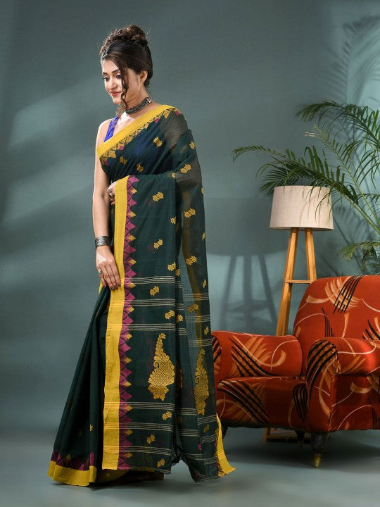 DESH BIDESH Woven Design Pure Cotton Taant Saree