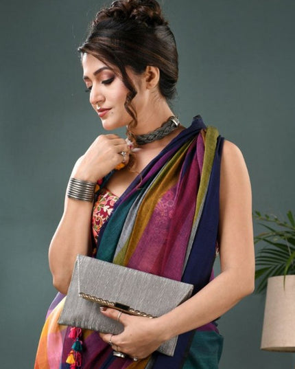 DESH BIDESH Striped Pure Cotton Saree