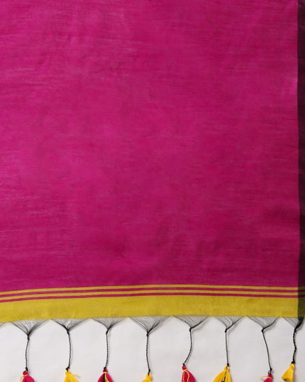 Exquisite Colourblocked Silk Cotton Saree in Olive Green and Pink