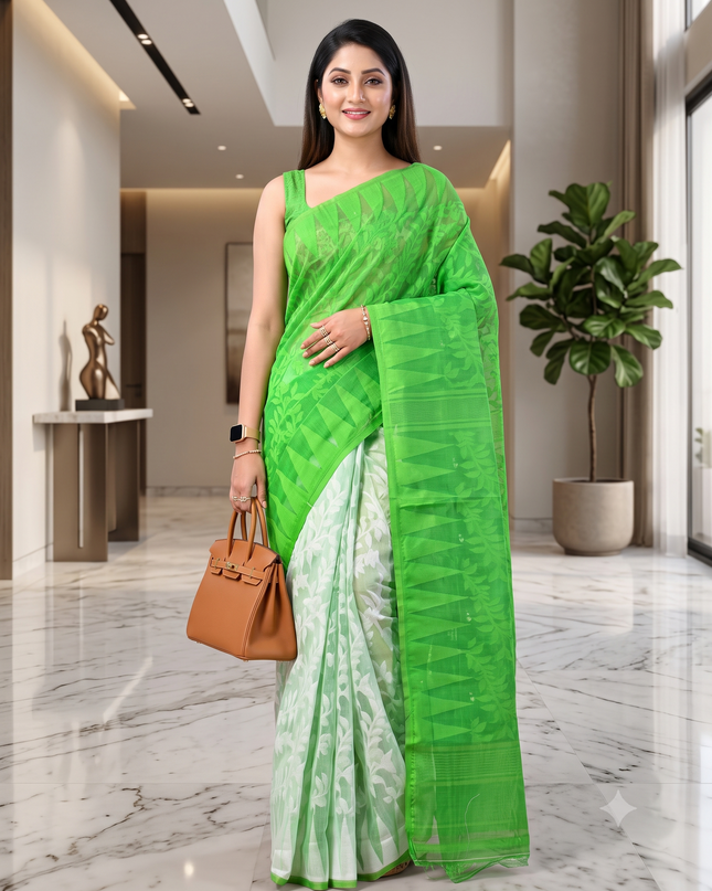 Green White Woven Design Pure Cotton Jamdani Saree