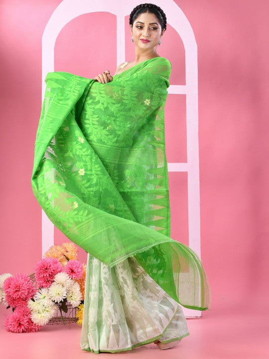 https://www.myntra.com/33740120