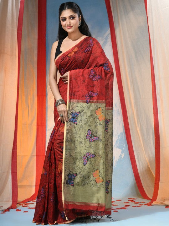 Exquisite Red & Green Floral Printed Saree with Cotton Blend Fabric