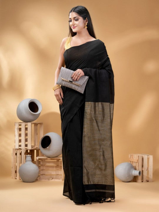 DESH BIDESH Elegant Colourblocked Pure Cotton Saree for Women
