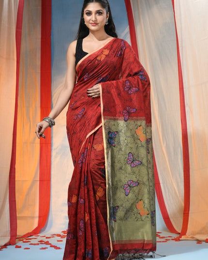 Exquisite Red & Green Floral Printed Saree with Cotton Blend Fabric