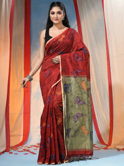 Exquisite Red & Green Floral Printed Saree with Cotton Blend Fabric