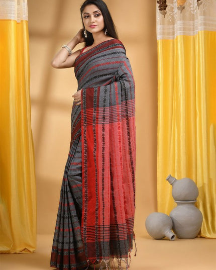 DESH BIDESH Woven Design Pure Cotton Taant Saree
