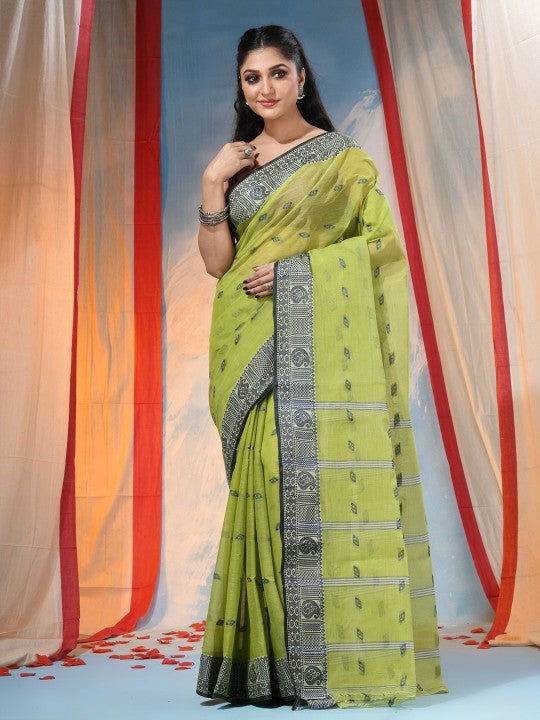 DESH BIDESH Women's Green Floral Pure Cotton Handloom Saree with Woven Design