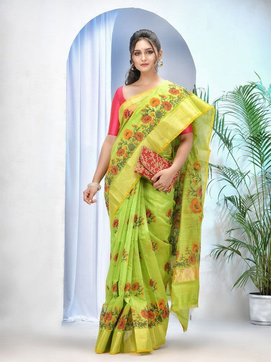 Exquisite Floral Printed Saree with Zari Border for Women