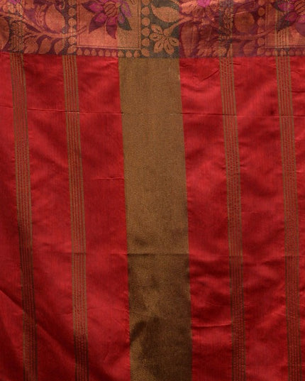 DESH BIDESH Woven Design Zari Saree