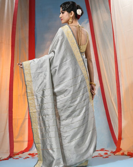 Exquisite Silk Blend Saree with Ethnic Motifs - Perfect Traditional Indian Wear