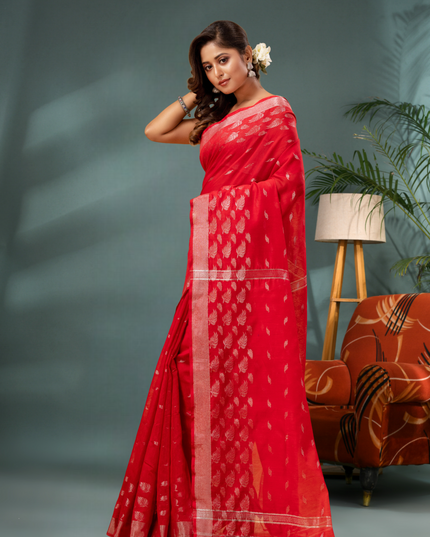 Women's Handloom Cotton Silk Saree - Flowing Leaves Design Saree