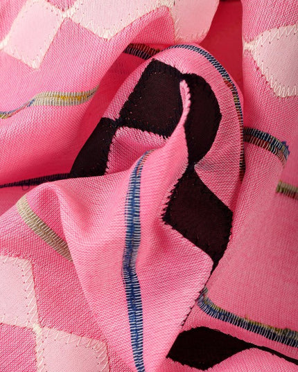 DESH BIDESH Geometric Printed Pure Cotton Taant Saree