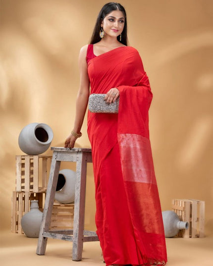 Exquisite Red Taant Saree for Women: Traditional Woven Design, Ready-to-Wear Elegance