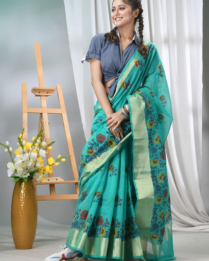 DESH BIDESH Floral Printed Saree with Zari Border and Unstitched Blouse Piece