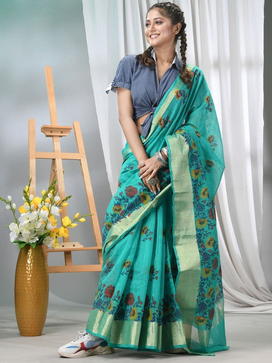 DESH BIDESH Floral Printed Saree with Zari Border and Unstitched Blouse Piece